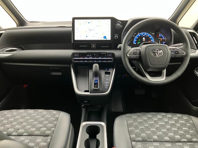 ヴォクシー ハイブリッドＳ－Ｚ　雹害　１０．５インチディスプレイオーディオ　フルセグＴＶ　全方位カメラ　ＢＳＭ　モデリスタフルエアロ　後席モニター　オットマン　シートヒーター　ＣＤ／ＤＶＤ再生　ステアリングヒーター　７人乗り（2枚目）