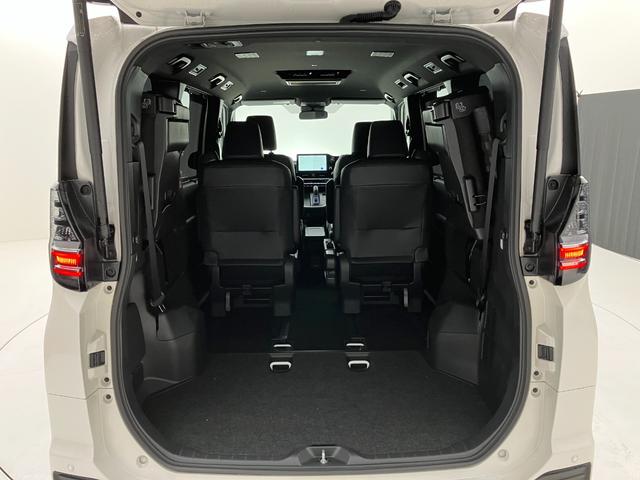 ヴォクシー ハイブリッドＳ－Ｚ　雹害　１０．５インチディスプレイオーディオ　フルセグＴＶ　全方位カメラ　ＢＳＭ　モデリスタフルエアロ　後席モニター　オットマン　シートヒーター　ＣＤ／ＤＶＤ再生　ステアリングヒーター　７人乗り（28枚目）