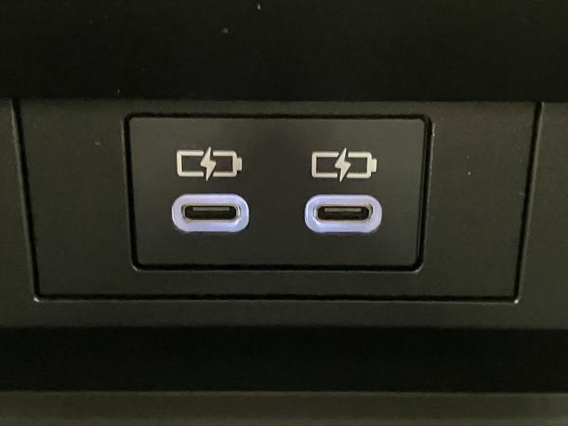 プリウス Ｇ　雹害　８インチディスプレイオーディオ　バックモニター　ＢＳＭ　シートヒーター　Ａｃ１００Ｖ電源　ＥＴＣ２．０　フルセグＴＶ　ウインドシールドデアイサー　ＬＥＤヘッドライト　スマートキー（23枚目）