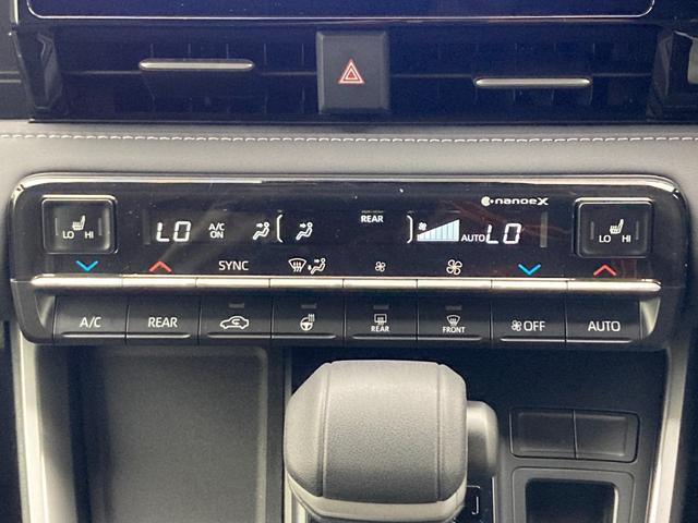 ノア ハイブリッドＳ－Ｚ　雹害　１０．５インチディスプレイオーディオナビ　フルセグＴＶ　バックモニター　ＢＳＭ　シートヒーター　両Ｐスラ　２ｎｄシートオットマン　７人乗り　パワーバックドア　ＥＴＣ２．０　ステアリングヒーター（14枚目）