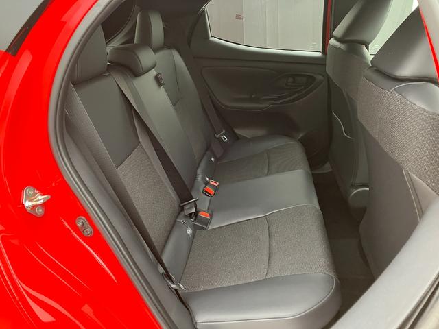 �㕔���Ȃ̃X�y�[�X����������m�ۂ��Ă���܂��B��l�̕������ɂ��\���ŁA�`���C���h�V�[�g�����Ă����q�l�̏��~������N���N�ł��B�����ԃh���C�u�����ɂ������ł��ˁB