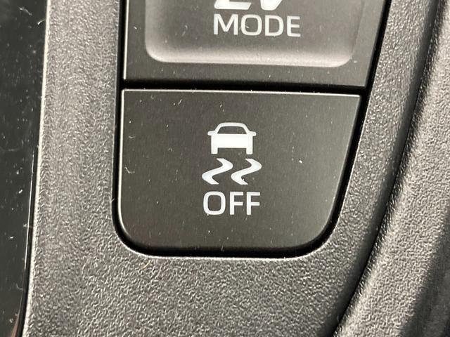 ノア ハイブリッドＸ　雹害　両Ｐスラ　レーダークルーズコントロール　７人乗り　ロードサインアシスト　ＬＥＤヘッドライト　スマートキー　セーフティセンス　オートエアコン　アイドリングストップ（11枚目）