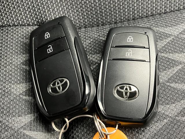 アクア Ｚ　雹害　１０．５インチディスプレイオーディオ　全方位カメラ　ＢＳＭ　純正ドラレコ　ＡＣ１００Ｖ電源　ナノイーＸエアコン　レーダークルーズコントロール　ＬＥＤヘッドライト　セーフティセンス（17枚目）