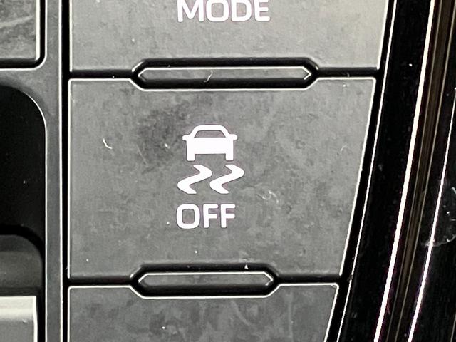 アルファードハイブリッド Ｚ　１４インチディスプレイオーディオ　フルセグＴＶ　全方位カメラ　ＢＳＭ　ムーンルーフ　シートヒーター／ベンチレーション　ステアリングヒーター　デジタルインナーミラー　シートオットマン　７人乗り（18枚目）