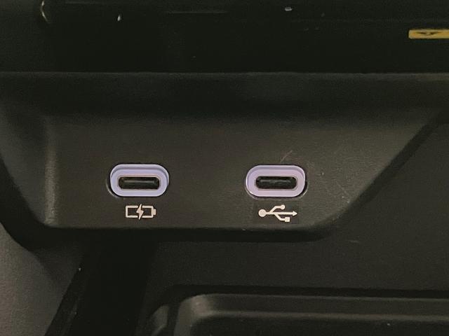 アルファードハイブリッド Ｚ　１４インチディスプレイオーディオ　フルセグＴＶ　全方位カメラ　ＢＳＭ　ムーンルーフ　シートヒーター／ベンチレーション　ステアリングヒーター　デジタルインナーミラー　シートオットマン　７人乗り（27枚目）