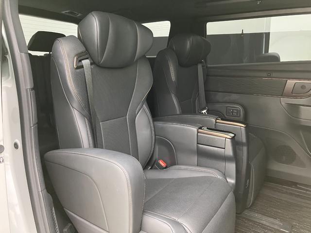 アルファードハイブリッド Ｚ　１４インチディスプレイオーディオ　フルセグＴＶ　全方位カメラ　ＢＳＭ　ムーンルーフ　シートヒーター／ベンチレーション　ステアリングヒーター　デジタルインナーミラー　シートオットマン　７人乗り（41枚目）