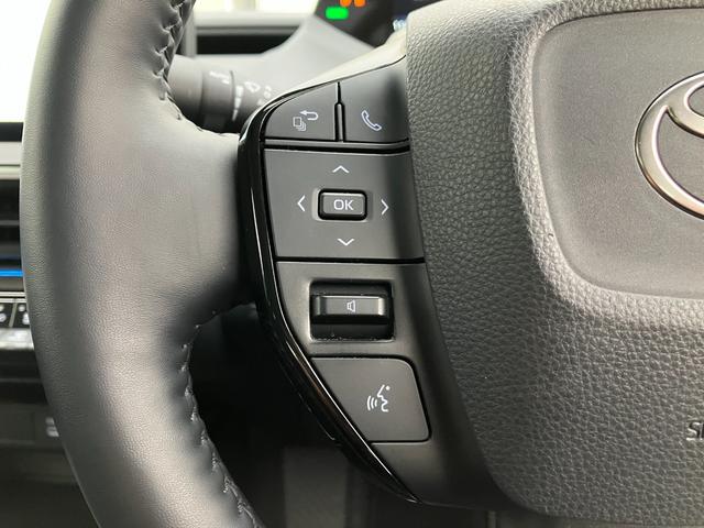 �^�]���A�I�[�f�B�I�̑�������ĂāA�n�b�Ƃ������Ƃ͂���܂��񂩁H�X�e�A�����O�X�C�b�`�́A�^�]���ł��n���h���ŃI�[�f�B�I�̑��삪�\�ł��B���S�ȃh���C�u���T�|�[�g���܂��B