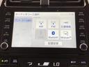 プリウス Ｓ　９インチディスプレイオーディオ（Ｔコネクトナビ）　バックモニター　ＡＣ１００Ｖ電源　ＥＴＣ　ＬＥＤヘッドライト　スマートキー　プッシュスタート　セーフティセンス　純正１５ＡＷ　社外ドラレコ（7枚目）