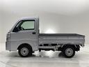 当社の車両本体価格には、納車前の車検整備費用も含まれています。別途で支払う場合、点検費用も安くありません。やっぱりU-Carは総額でも比べる必要がありますね。