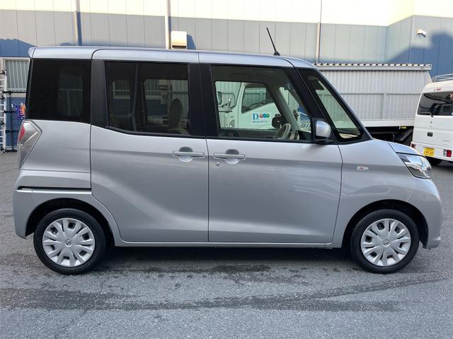 デイズルークス S バックカメラ ナビ 衝突被害軽減システム 両側スライドドア キーレスエントリー アイドリングストップ 電動格納ミラー CVT ABS ESC ミュージックプレイヤー接続可 衝突安全ボディ エアコン(13枚目)