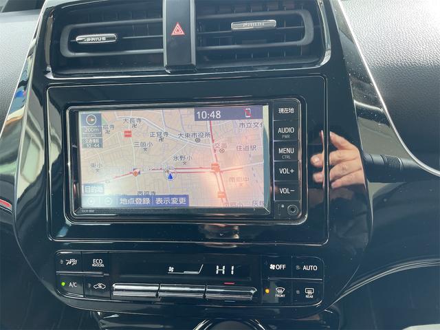 プリウス Ｓ　ＥＴＣ　レーンアシスト　オートクルーズコントロール　衝突被害軽減システム　バックカメラ　ナビ　ＴＶ　アルミホイール　オートマチックハイビーム　オートライト　ＬＥＤヘッドランプ　ＣＶＴ　スマートキー（4枚目）