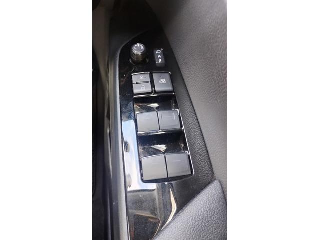 �p���[�E�B���h�E�t�����^�]�ȂőS���̑����J���邱�Ƃ��\�I�I���K�Ƀh���C�u�����y���݂��������܂���