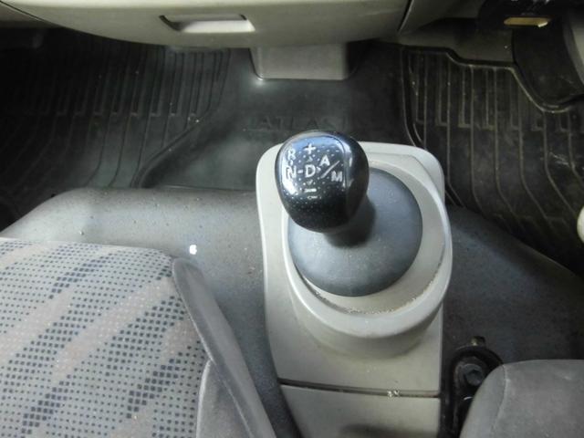 アトラストラック ３．０ディーゼルターボ　フルスーパーロー　オートマチック車　ＥＴＣ　ドライブレコーダー　ペイント色替え済　バックカメラ（4枚目）