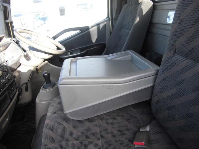 アトラストラック ３．０ディーゼルターボ　フルスーパーロー　オートマチック車　ＥＴＣ　ドライブレコーダー　ペイント色替え済　バックカメラ（11枚目）