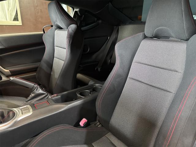 ＢＲＺ Ｓ　バックカメラ　ナビ　ＴＶ　オートクルーズコントロール　ＭＴ　オートライト　ＨＩＤ　スマートキー　電動格納ミラー　アルミホイール　盗難防止システム　衝突安全ボディ　ＡＢＳ　ＥＳＣ　ＣＤ　エアコン（63枚目）