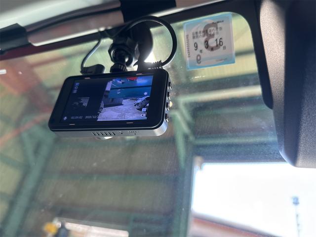 ハイゼットカーゴ スペシャル　軽バン　ＣＶＴ　衝突被害軽減システム　クリアランスソナー　ドライブレコーダー　ＥＴＣ　ナビ　ＴＶ　両側スライドドア　アイドリングストップ　オートライト　ＥＳＣ　エアコン　パワーステアリング（10枚目）
