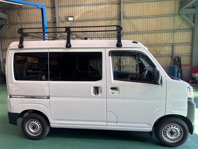 ハイゼットカーゴ スペシャル　軽バン　ＣＶＴ　衝突被害軽減システム　クリアランスソナー　ドライブレコーダー　ＥＴＣ　ナビ　ＴＶ　両側スライドドア　アイドリングストップ　オートライト　ＥＳＣ　エアコン　パワーステアリング（14枚目）