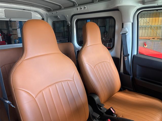 ハイゼットカーゴ スペシャル　軽バン　ＣＶＴ　衝突被害軽減システム　クリアランスソナー　ドライブレコーダー　ＥＴＣ　ナビ　ＴＶ　両側スライドドア　アイドリングストップ　オートライト　ＥＳＣ　エアコン　パワーステアリング（25枚目）