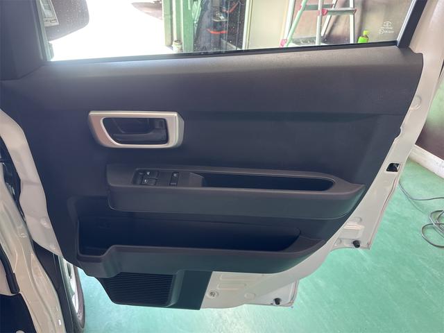 ハイゼットカーゴ スペシャル　軽バン　ＣＶＴ　衝突被害軽減システム　クリアランスソナー　ドライブレコーダー　ＥＴＣ　ナビ　ＴＶ　両側スライドドア　アイドリングストップ　オートライト　ＥＳＣ　エアコン　パワーステアリング（27枚目）