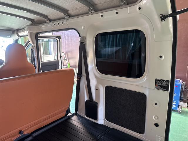 ハイゼットカーゴ スペシャル　軽バン　ＣＶＴ　衝突被害軽減システム　クリアランスソナー　ドライブレコーダー　ＥＴＣ　ナビ　ＴＶ　両側スライドドア　アイドリングストップ　オートライト　ＥＳＣ　エアコン　パワーステアリング（39枚目）