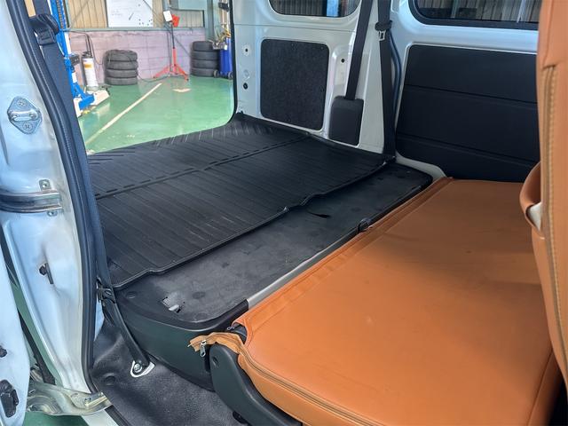 ハイゼットカーゴ スペシャル　軽バン　ＣＶＴ　衝突被害軽減システム　クリアランスソナー　ドライブレコーダー　ＥＴＣ　ナビ　ＴＶ　両側スライドドア　アイドリングストップ　オートライト　ＥＳＣ　エアコン　パワーステアリング（42枚目）