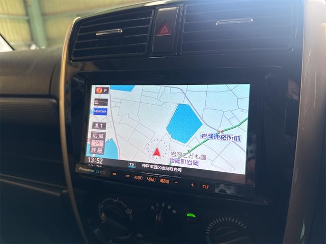 ナビ付き♪旅行やドライブも楽しいひと時！初めての道でも迷うことなくエスコートしてくれます。