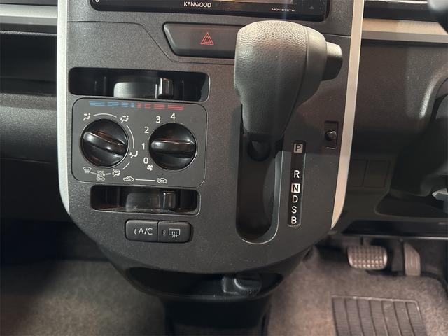 タント Ｌ　ＥＴＣ　バックカメラ　両側スライドドア　ＴＶ　衝突被害軽減システム　キーレスエントリー　アイドリングストップ　電動格納ミラー　ベンチシート　ＣＶＴ　盗難防止システム　ＡＢＳ　ＥＳＣ　アルミホイール（9枚目）