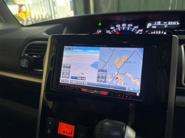 タント カスタムＲＳ　両側電動スライドドア　ナビ　ＬＥＤヘッドランプ　スマートキー　アイドリングストップ　ベンチシート　ＣＶＴ　盗難防止システム　ＡＢＳ　Ｂｌｕｅｔｏｏｔｈ　アルミホイール　衝突安全ボディ　エアコン（3枚目）