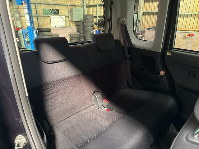 タント カスタムＲＳ　両側電動スライドドア　ナビ　ＬＥＤヘッドランプ　スマートキー　アイドリングストップ　ベンチシート　ＣＶＴ　盗難防止システム　ＡＢＳ　Ｂｌｕｅｔｏｏｔｈ　アルミホイール　衝突安全ボディ　エアコン（10枚目）