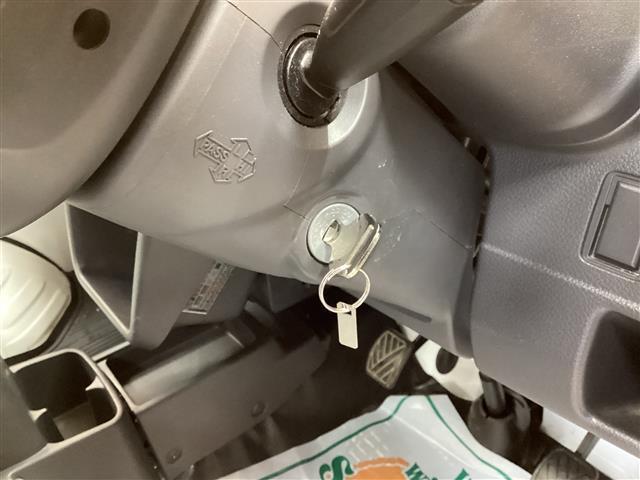 日産 NT100クリッパートラック 7枚目