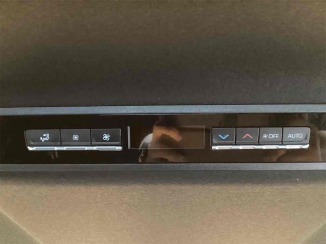 ヴォクシー Ｓ－Ｚ　バックカメラ　ナビ　ＴＶ　クリアランスソナー　オートクルーズコントロール　レーンアシスト　衝突被害軽減システム　両側電動スライドドア　オートマチックハイビーム　オートライト（23枚目）
