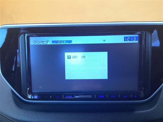ムーヴ Ｘ　ＳＡＩＩ　バックカメラ　ＴＶ　衝突被害軽減システム　オートライト　スマートキー　アイドリングストップ　電動格納ミラー　ベンチシート　ＣＶＴ　盗難防止システム　ＡＢＳ　ＥＳＣ　ＣＤ　ＵＳＢ　Ｂｌｕｅｔｏｏｔｈ（7枚目）