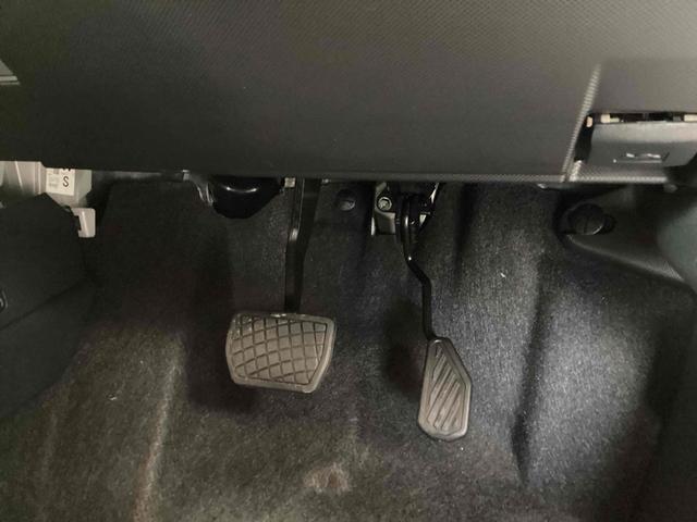 ライズ Ｚ　全周囲カメラ　クリアランスソナー　オートクルーズコントロール　レーンアシスト　衝突被害軽減システム　ＴＶ　ＬＥＤヘッドランプ　アルミホイール　スマートキー　アイドリングストップ　シートヒーター　ＣＶＴ（26枚目）