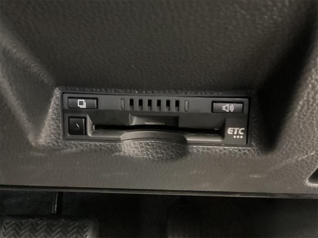 ヤリス ハイブリッドX ETC バックカメラ ナビ クリアランスソナー オートクルーズコントロール レーンアシスト 衝突被害軽減システム オートマチックハイビーム オートライト キーレスエントリー(13枚目)