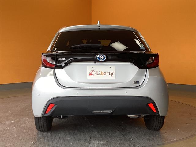 ヤリス ハイブリッドX ETC バックカメラ ナビ クリアランスソナー オートクルーズコントロール レーンアシスト 衝突被害軽減システム オートマチックハイビーム オートライト キーレスエントリー(17枚目)