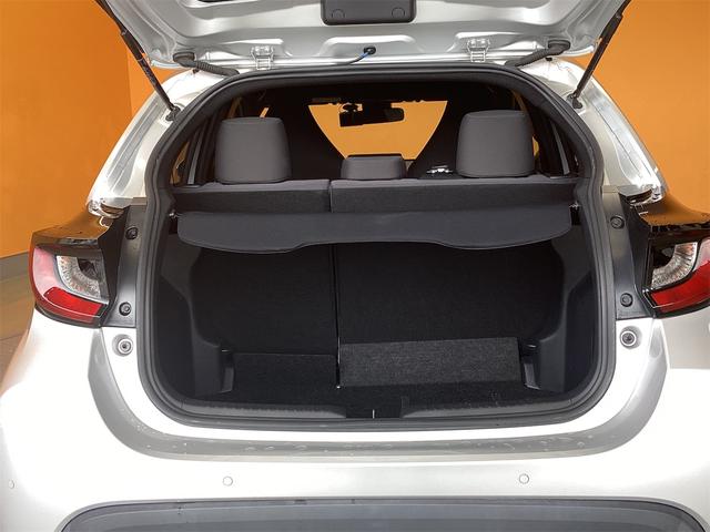 ヤリス ハイブリッドX ETC バックカメラ ナビ クリアランスソナー オートクルーズコントロール レーンアシスト 衝突被害軽減システム オートマチックハイビーム オートライト キーレスエントリー(19枚目)