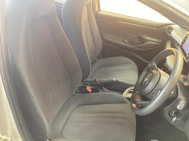 ヤリス ハイブリッドX ETC バックカメラ ナビ クリアランスソナー オートクルーズコントロール レーンアシスト 衝突被害軽減システム オートマチックハイビーム オートライト キーレスエントリー(29枚目)