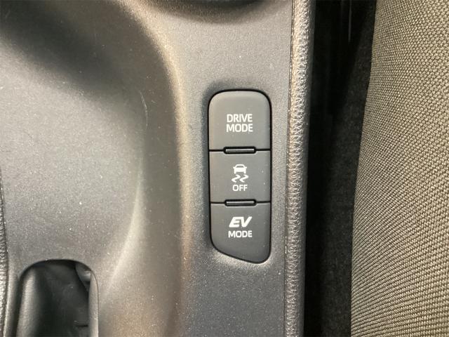 ヤリス ハイブリッドX ETC バックカメラ ナビ クリアランスソナー オートクルーズコントロール レーンアシスト 衝突被害軽減システム オートマチックハイビーム オートライト キーレスエントリー(42枚目)