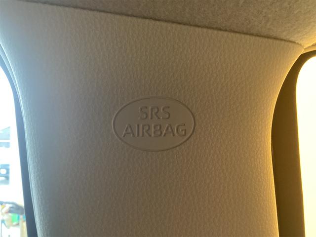 シエンタ ハイブリッドＸ　クリアランスソナー　オートクルーズコントロール　レーンアシスト　衝突被害軽減システム　両側スライド・片側電動　オートマチックハイビーム　オートライト　ＬＥＤヘッドランプ　スマートキー　電動格納ミラー（40枚目）