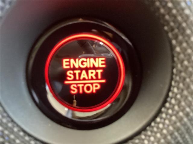 フリード エアー EX バックカメラ クリアランスソナー オートクルーズコントロール レーンアシスト 衝突被害軽減システム 両側電動スライドドア オートライト LEDヘッドランプ スマートキー 電動格納ミラー シートヒーター(8枚目)