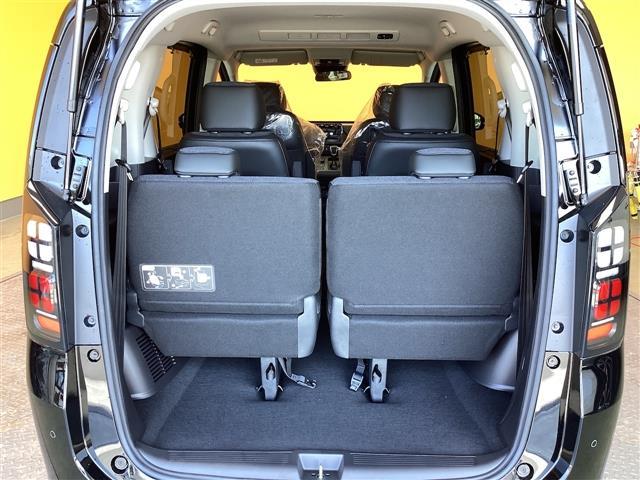 フリード エアー EX バックカメラ クリアランスソナー オートクルーズコントロール レーンアシスト 衝突被害軽減システム 両側電動スライドドア オートライト LEDヘッドランプ スマートキー 電動格納ミラー シートヒーター(20枚目)