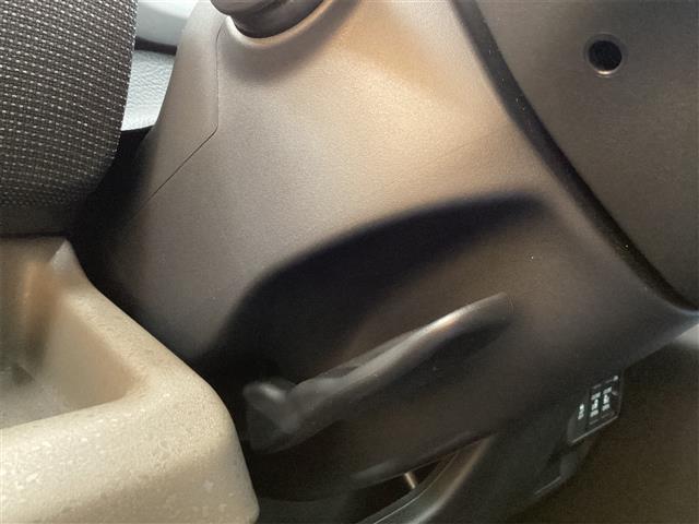 フリード エアー EX バックカメラ クリアランスソナー オートクルーズコントロール レーンアシスト 衝突被害軽減システム 両側電動スライドドア オートライト LEDヘッドランプ スマートキー 電動格納ミラー シートヒーター(25枚目)