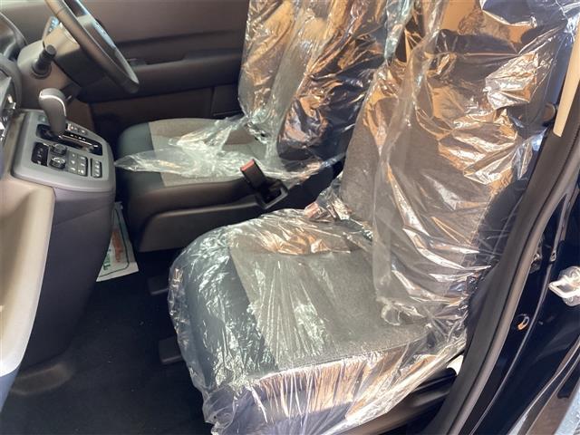 フリード エアー EX バックカメラ クリアランスソナー オートクルーズコントロール レーンアシスト 衝突被害軽減システム 両側電動スライドドア オートライト LEDヘッドランプ スマートキー 電動格納ミラー シートヒーター(39枚目)