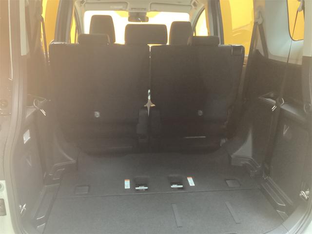 シエンタ ハイブリッドＸ　クリアランスソナー　オートクルーズコントロール　レーンアシスト　衝突被害軽減システム　両側スライド・片側電動　オートマチックハイビーム　オートライト　ＬＥＤヘッドランプ　スマートキー　電動格納ミラー（15枚目）