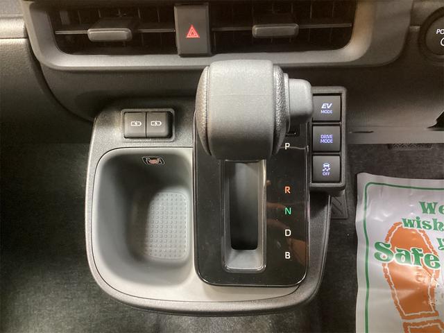 シエンタ ハイブリッドＸ　クリアランスソナー　オートクルーズコントロール　レーンアシスト　衝突被害軽減システム　両側スライド・片側電動　オートマチックハイビーム　オートライト　ＬＥＤヘッドランプ　スマートキー　電動格納ミラー（36枚目）