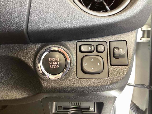 TOYOTA VITZ F SMART STOP PACKAGE