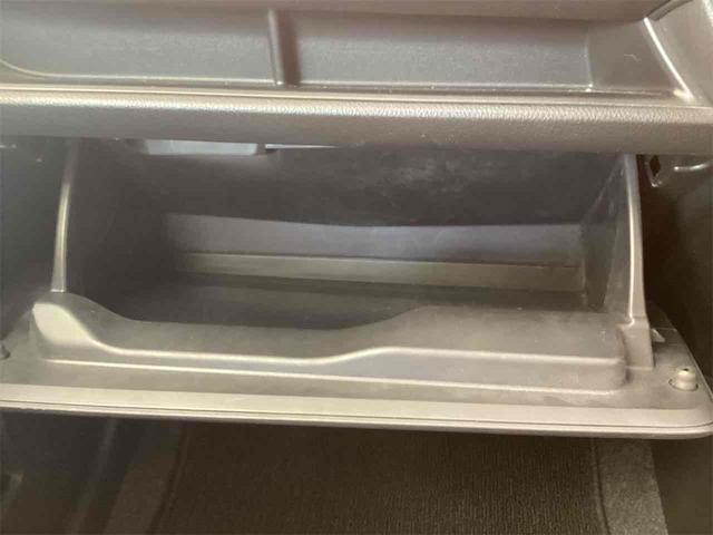 TOYOTA VITZ F SMART STOP PACKAGE