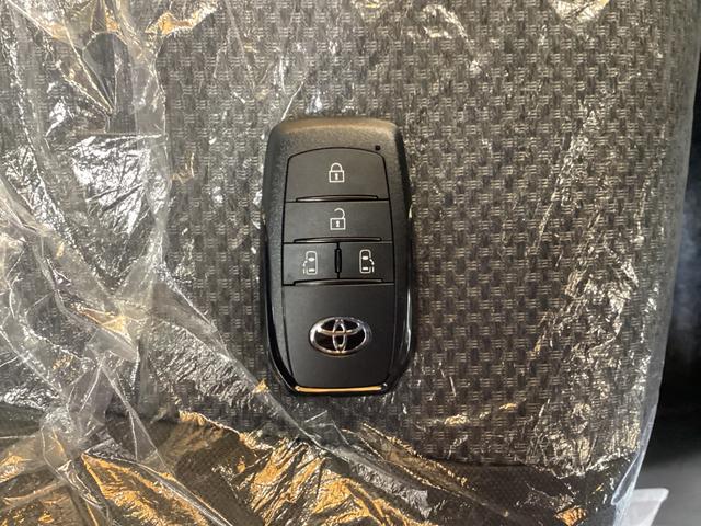 シエンタ ハイブリッドＧ　ＥＴＣ　全周囲カメラ　クリアランスソナー　オートクルーズコントロール　レーンアシスト　衝突被害軽減システム　両側電動スライドドア　オートマチックハイビーム　オートライト　ＬＥＤヘッドランプ（50枚目）