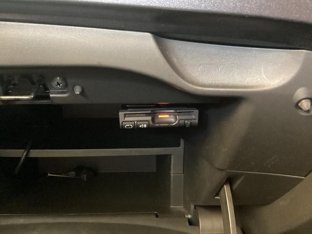 ノート X ETC バックカメラ ナビ TV クリアランスソナー レーンアシスト 衝突被害軽減システム スマートキー アイドリングストップ 電動格納ミラー CVT 盗難防止システム 衝突安全ボディ ABS ESC(10枚目)