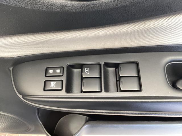 ノート X ETC バックカメラ ナビ TV クリアランスソナー レーンアシスト 衝突被害軽減システム スマートキー アイドリングストップ 電動格納ミラー CVT 盗難防止システム 衝突安全ボディ ABS ESC(13枚目)